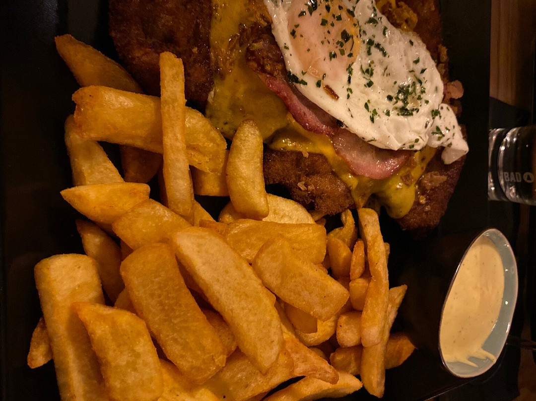 Hirsch | Restaurant - Bar