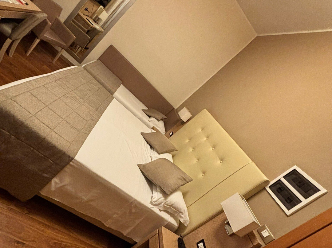 阿卡迪米亚酒店主图