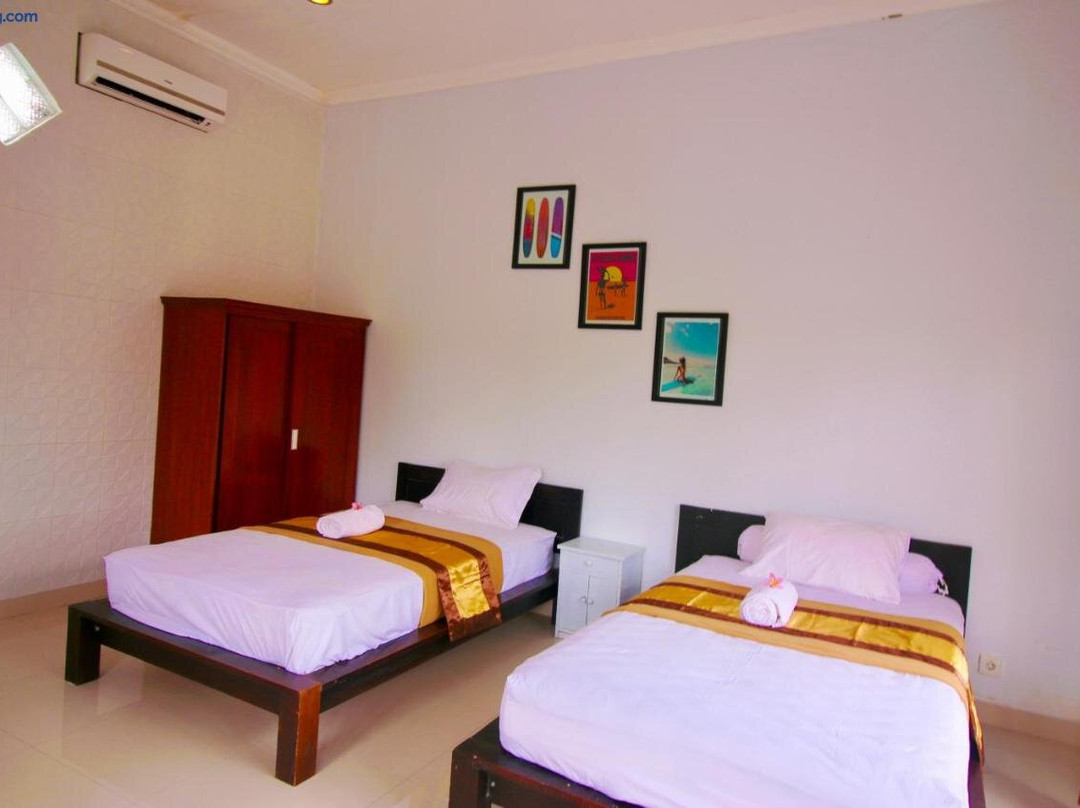 Medewi Hady Surf Camp