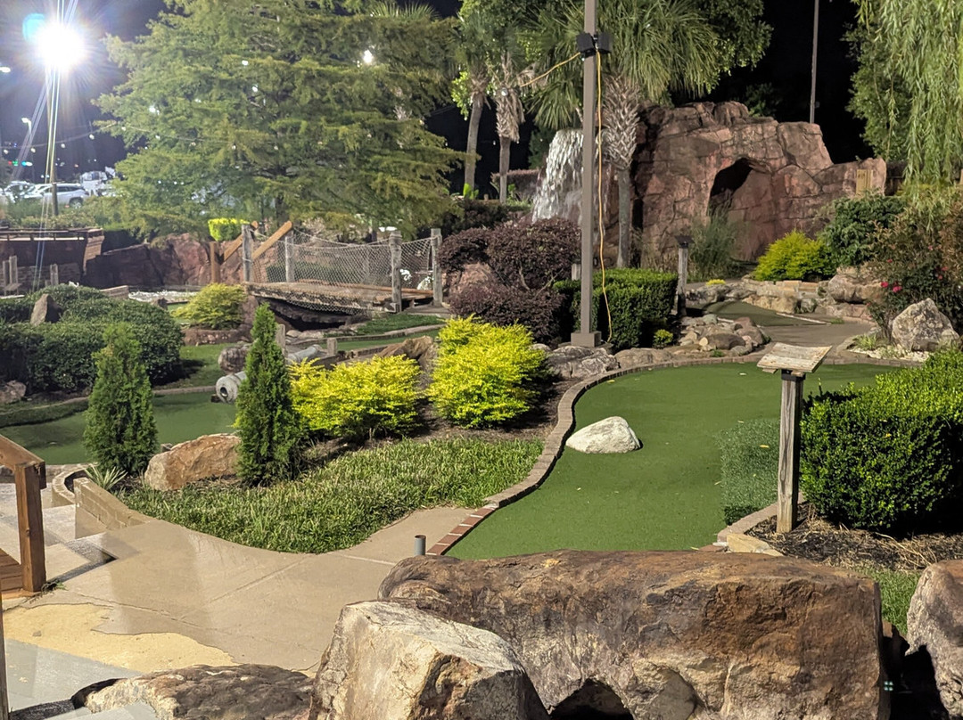 Mac n Bones-珀尔必去景点