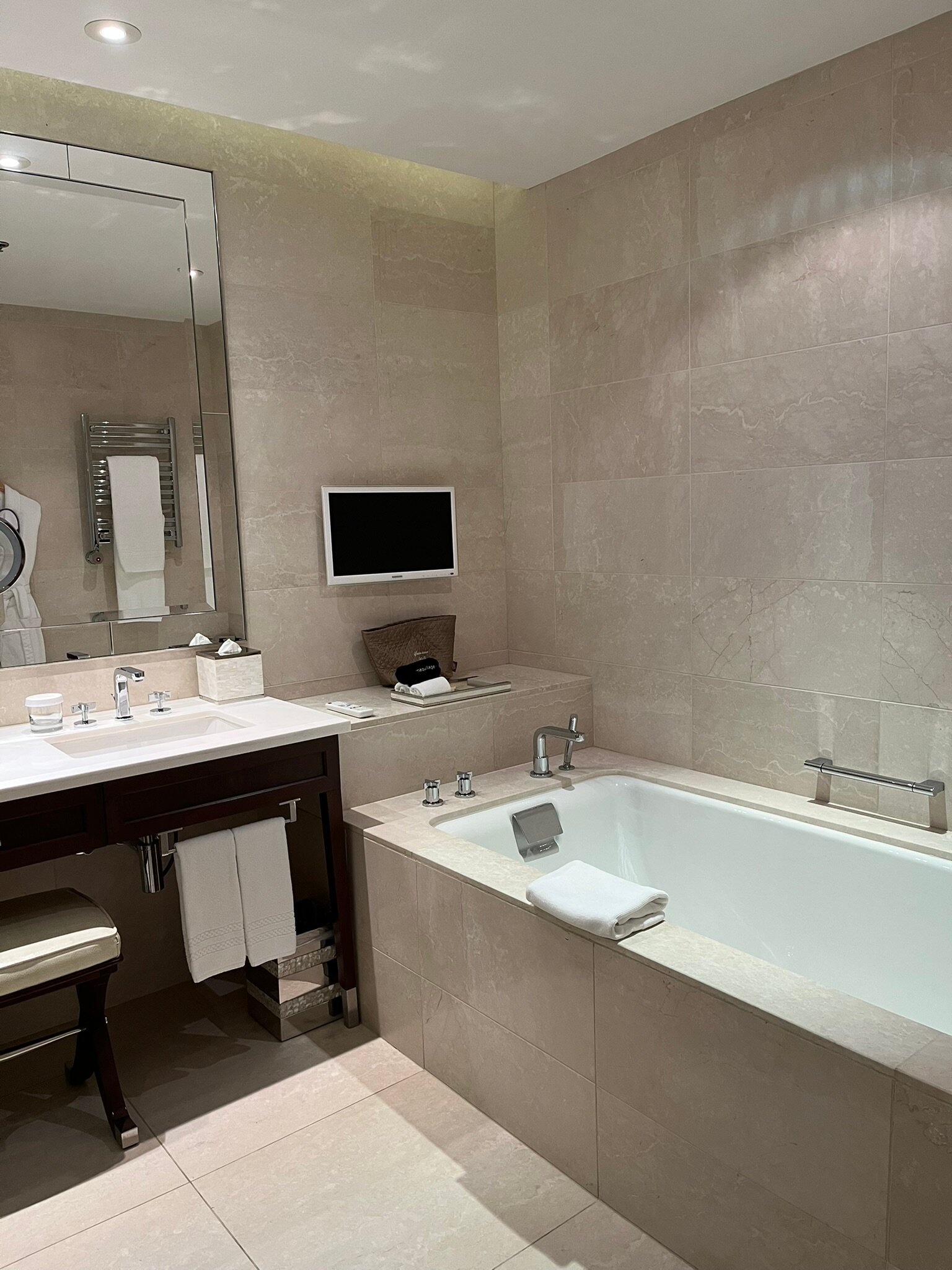 蒙特利尔丽嘉酒店-浴室