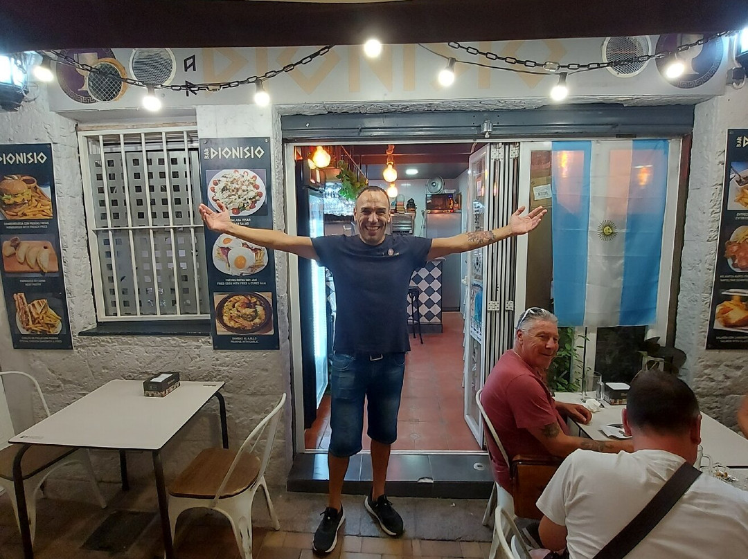 Dionisio Bar & Restaurant