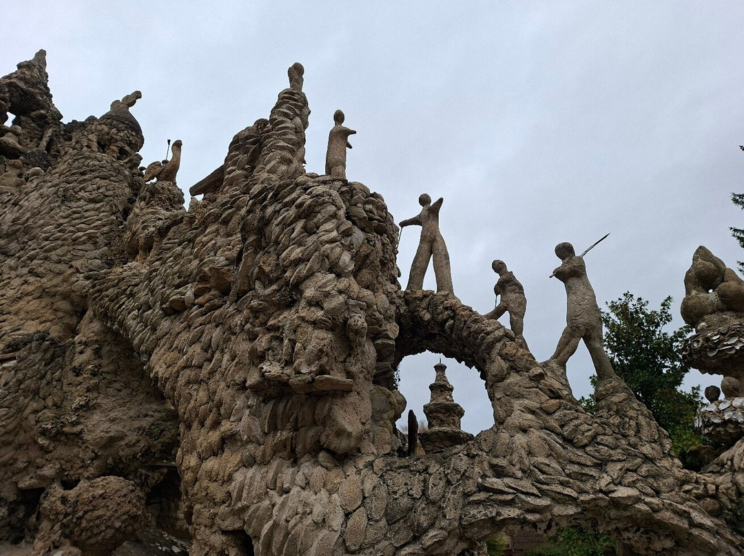 Palais Ideal du Facteur Cheval-Hauterives必去景点