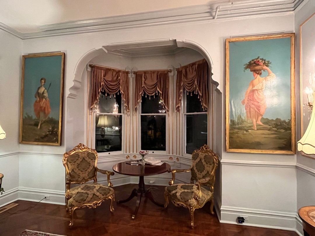 Amethyst Garden Inn主图