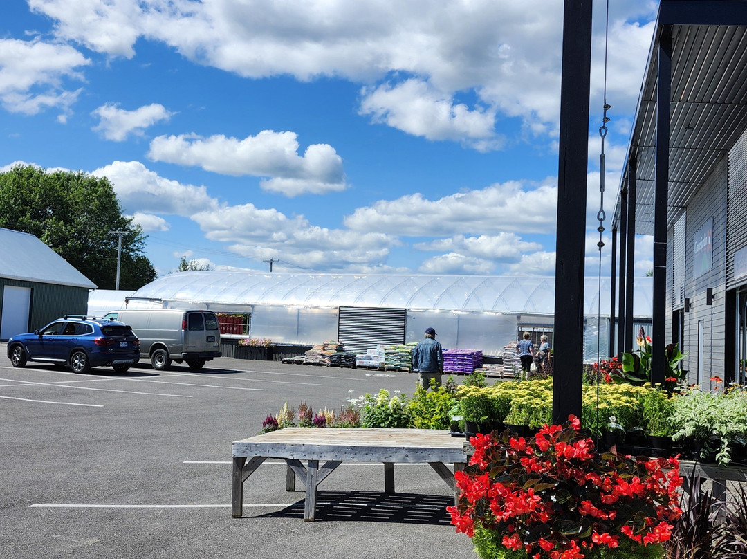 Serres A. Giguère 90-Neuville必去景点