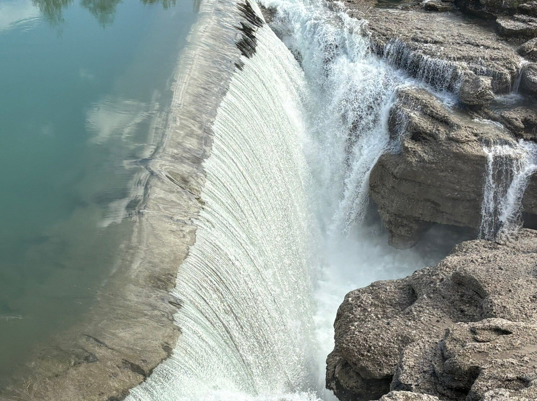 Waterfall Niagara-波德戈里察必去景点