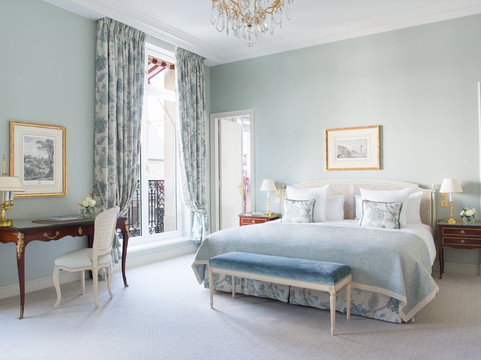 巴黎勒布里斯托酒店主图