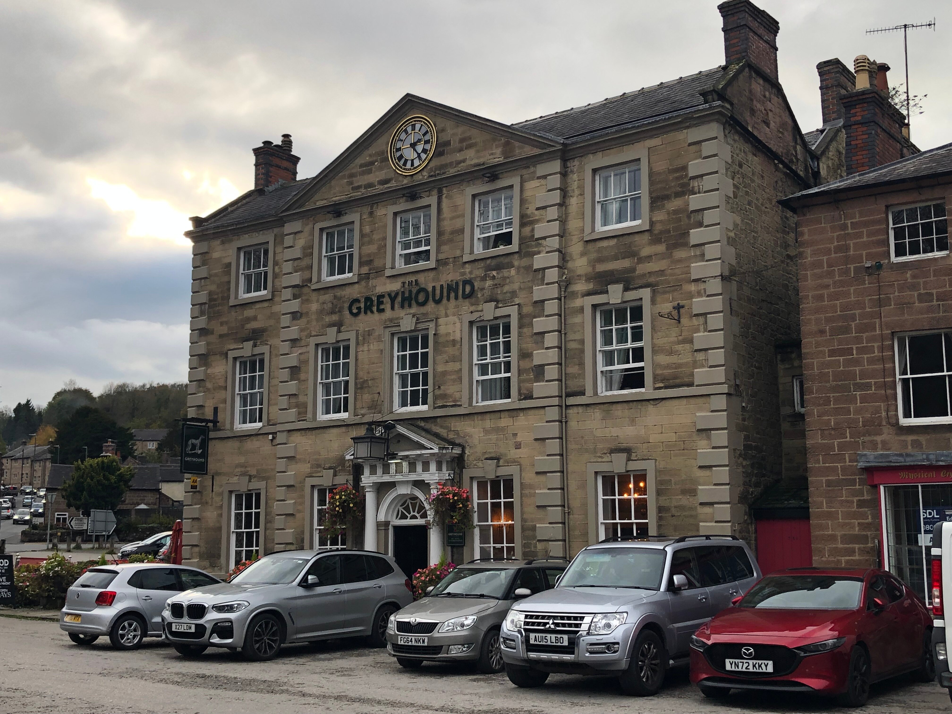 The Greyhound Hotel-官方