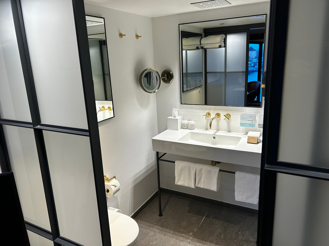 新港71号酒店主图