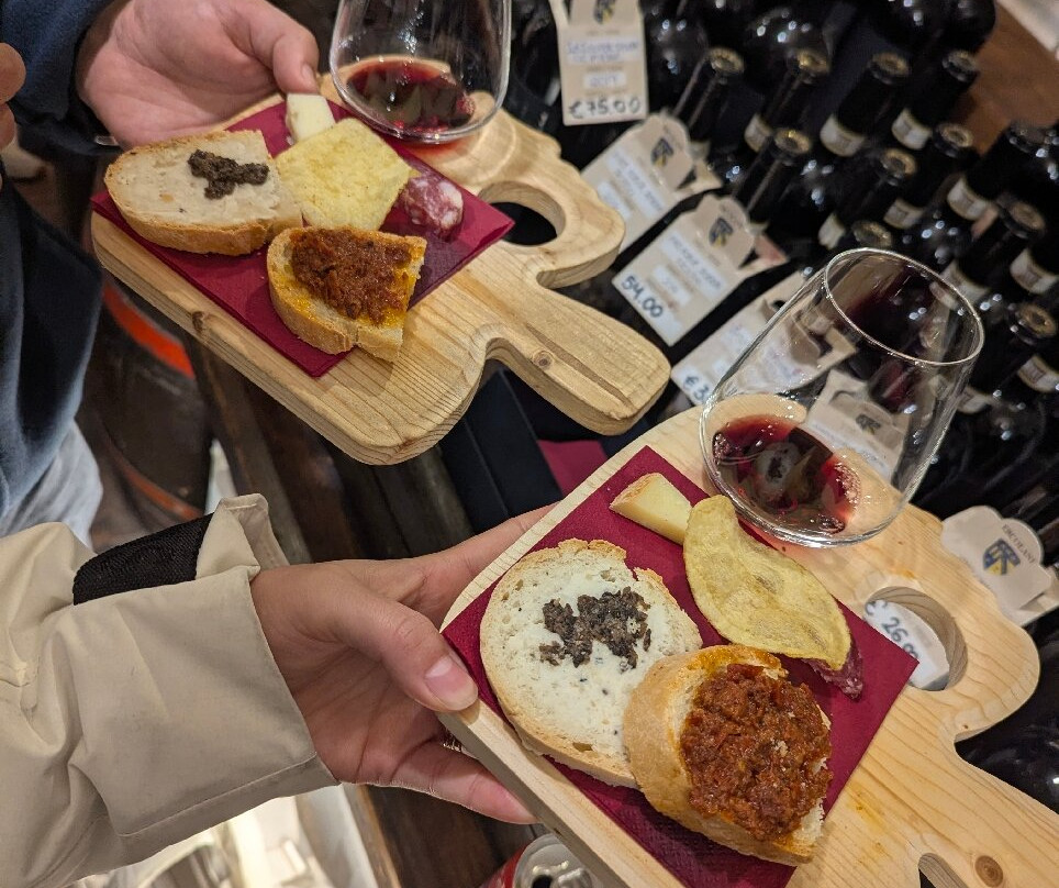 Azienda Agricola Ercolani-蒙特普尔恰诺必去景点