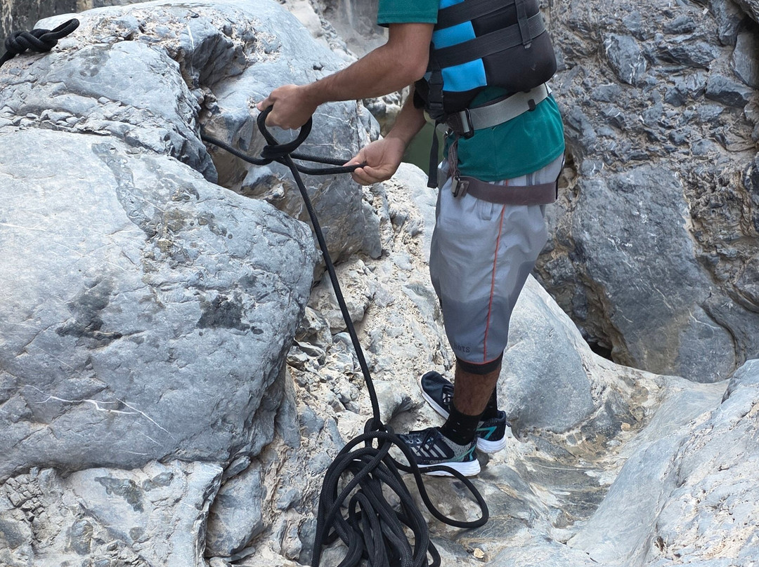 Snake Canyon Guide - Sultan-Wadi Bani Awf必去景点