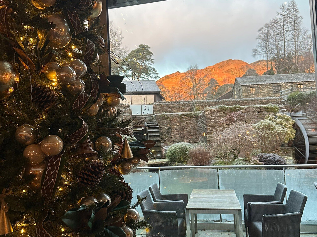 兰代尔Spa酒店主图