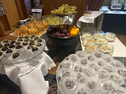 伊弗洛帕酒店主图