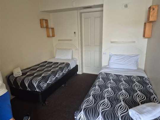 大中央汽车旅馆主图