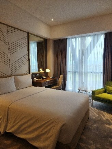 拉斯皮纳斯怡东酒店主图