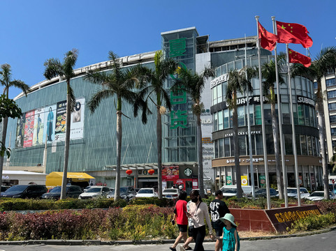 夏日百货-三亚市必去景点