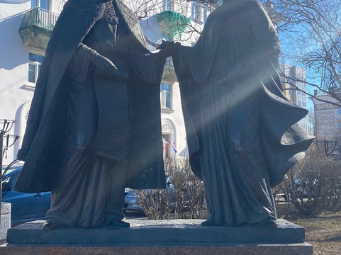 Monument to Peter and Fevronia-阿尔汉格尔斯克必去景点