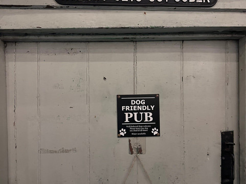 Tucker's Grave Inn & Campsite-Radstock必去景点