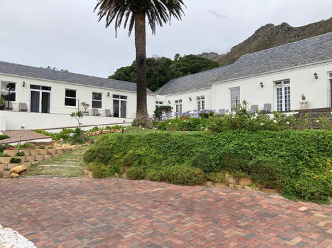 Manor on the Bay主图