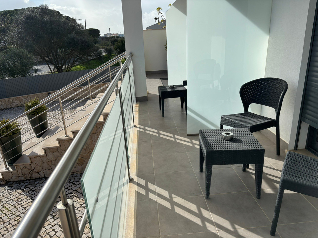 阳光田野旅馆 - 限成人主图