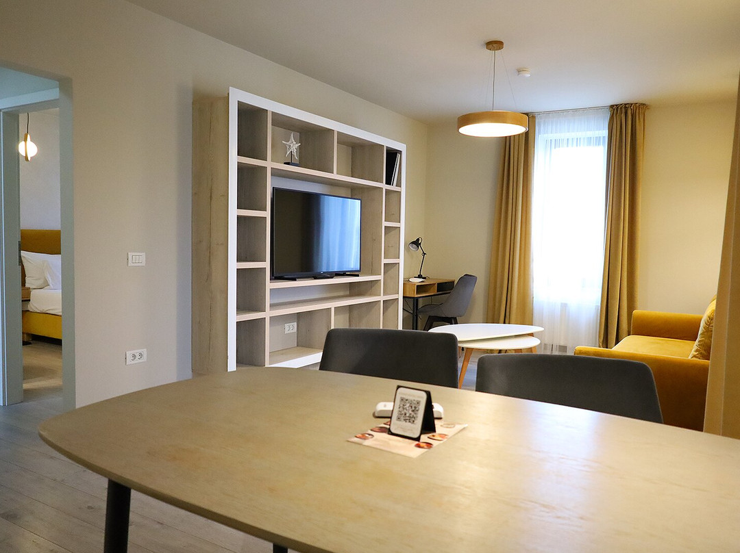 拉法耶特之家主图