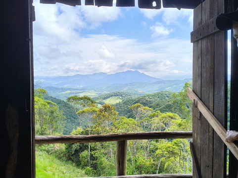 Sítio Salto Andorinhas-Ascurra必去景点