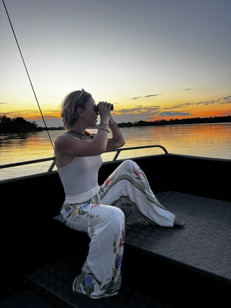 Mukwa River Lodge-官方