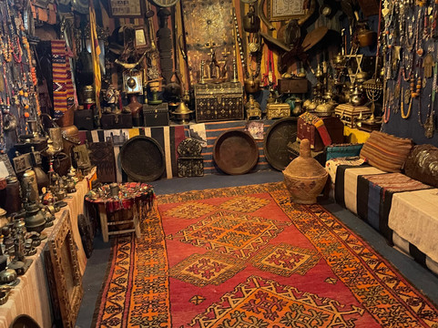 The Old Synagogue-瓦尔扎扎特必去景点