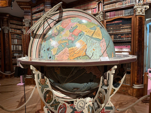 圣加仑修道院图书馆（Stiftsbibliothek）-圣加仑必去景点