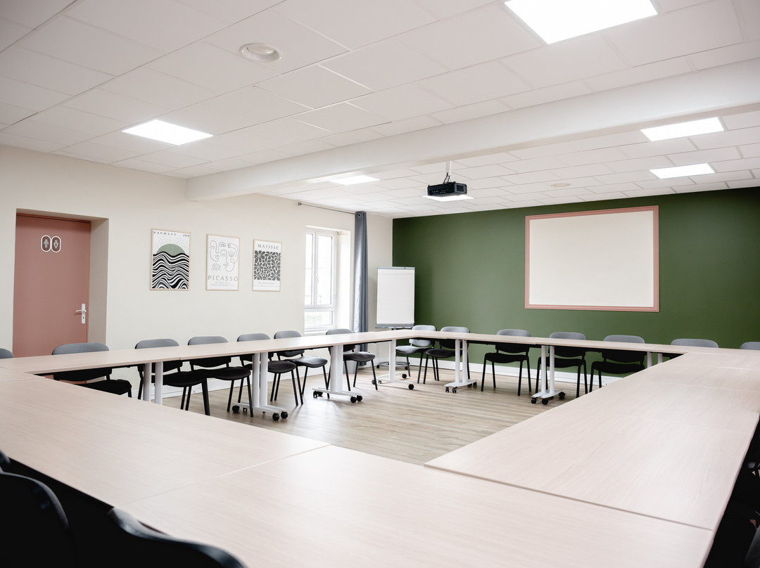 干贡艾里维布莉特酒店主图