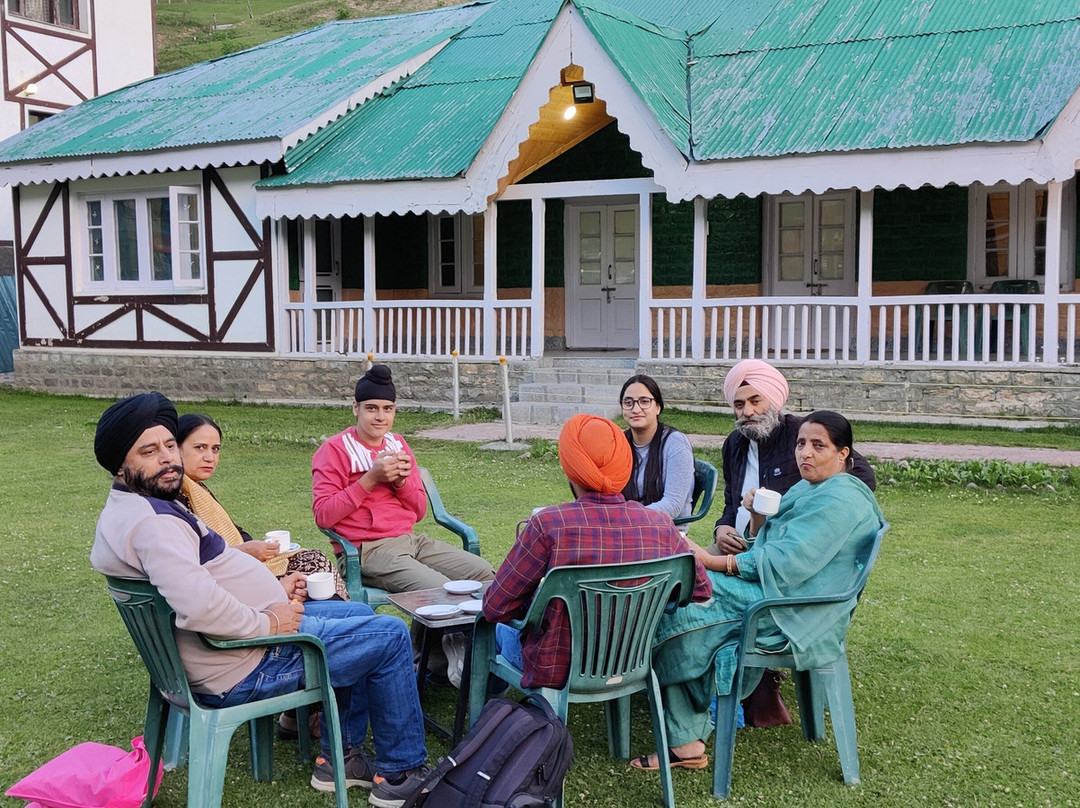 Narinder Punjabi Hotel & Restaurant