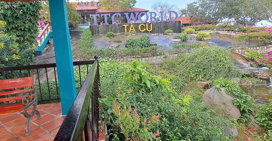 Núi Tà Cú-藩切市必去景点