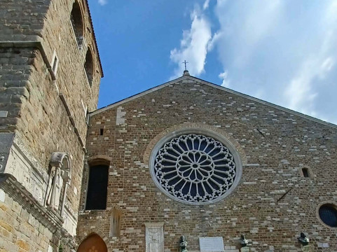 Cattedrale di San Giusto Martire-的里雅斯特必去景点