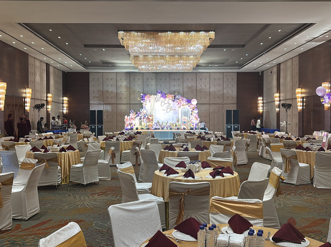 拉乌沙耶吉恩瑞斯酒店主图