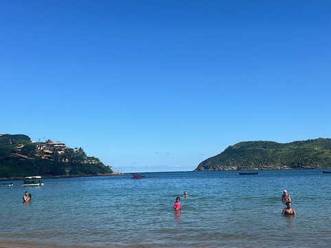 Ferradura Beach-布基亚斯必去景点
