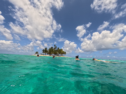 Catamaran Adventures San Blas-埃尔波韦尼尔必去景点