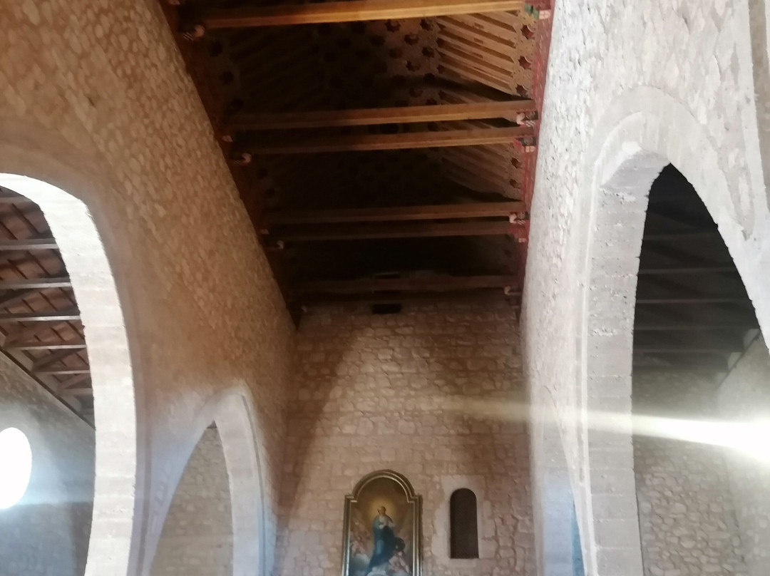 Iglesia de Santiago-雷阿尔城必去景点