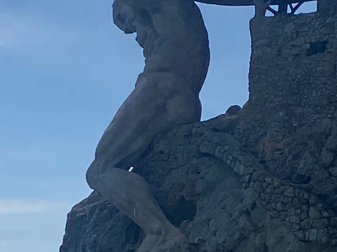 Il Gigante-滨海蒙特罗梭必去景点