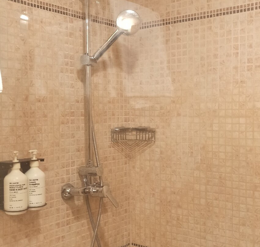 塔拉戈纳SB快捷酒店主图