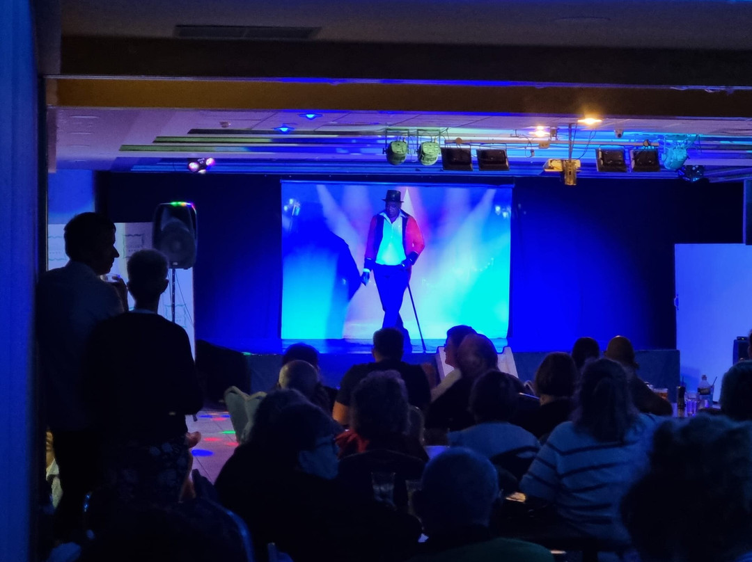 普恩特皇家酒店主图