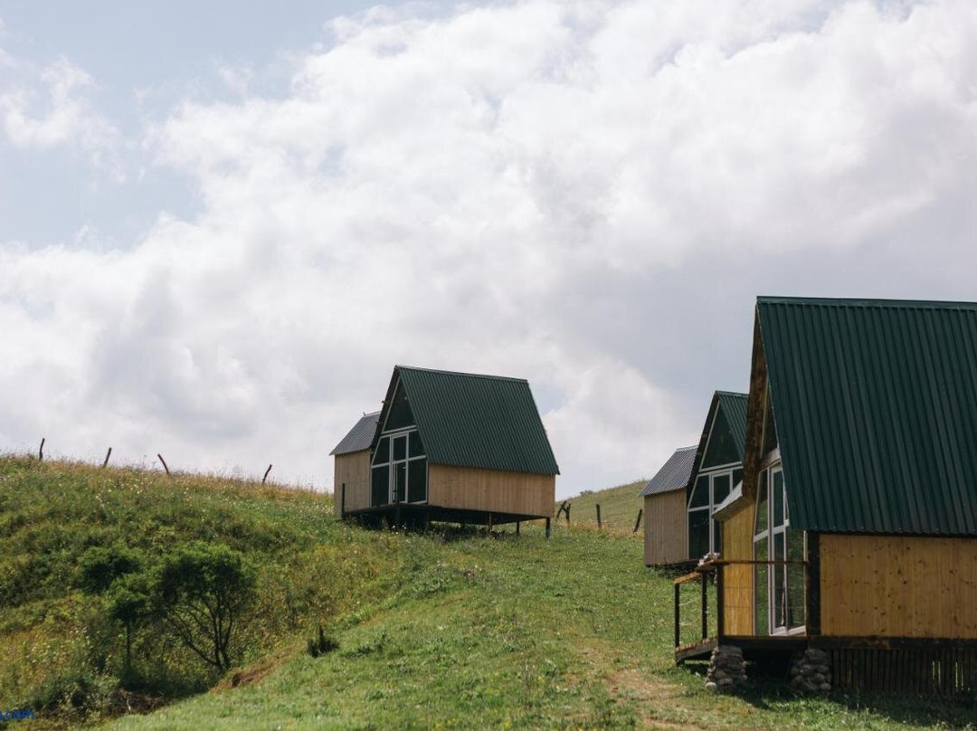 OKON Highlands Cottages & Camp