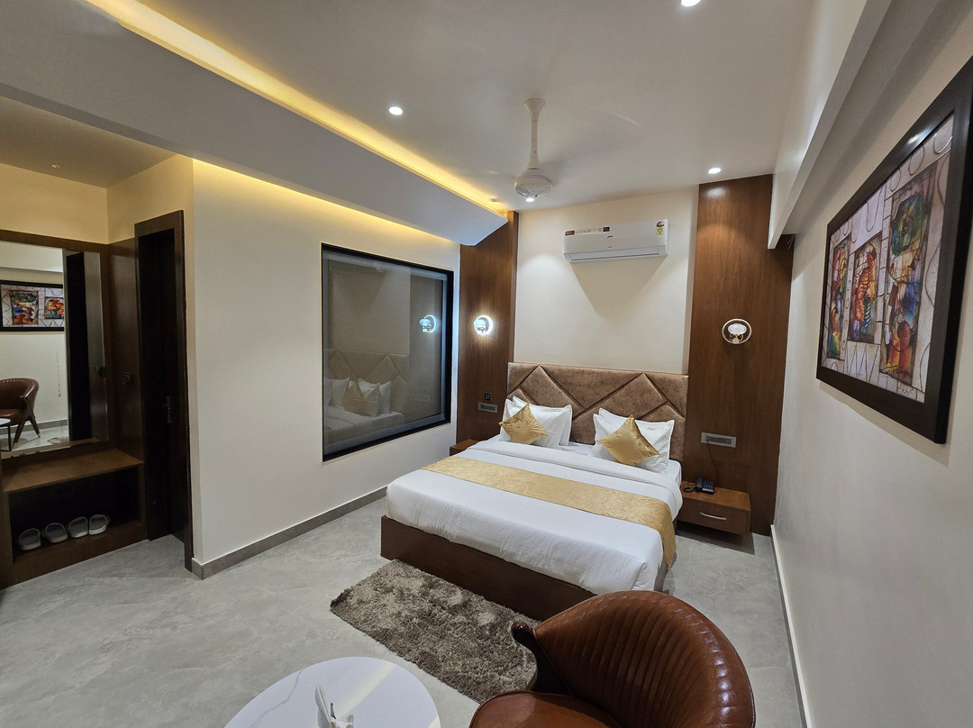 Hotel M Stayz Sirsa