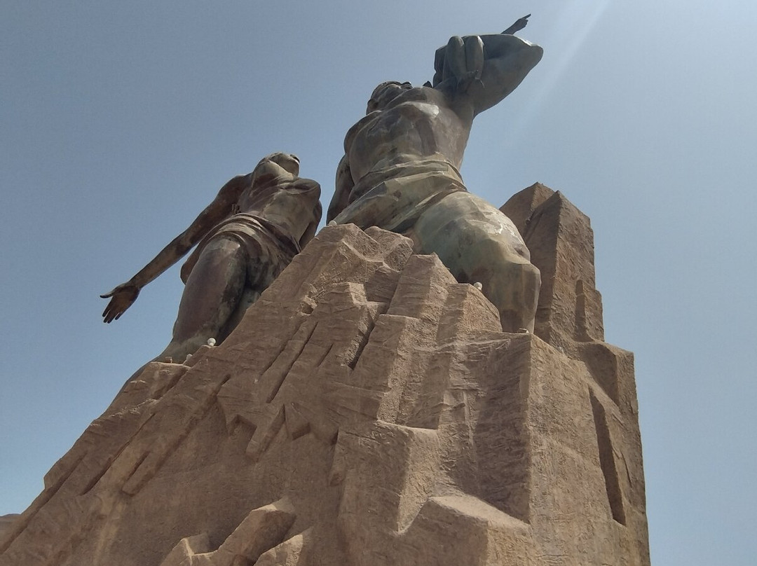 Le Monument de la Renaissance Africaine-达喀尔必去景点