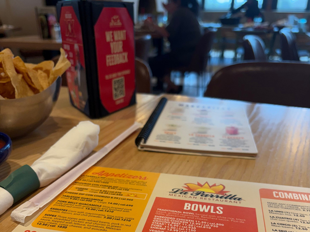 La Parrilla Mexican Restaurant