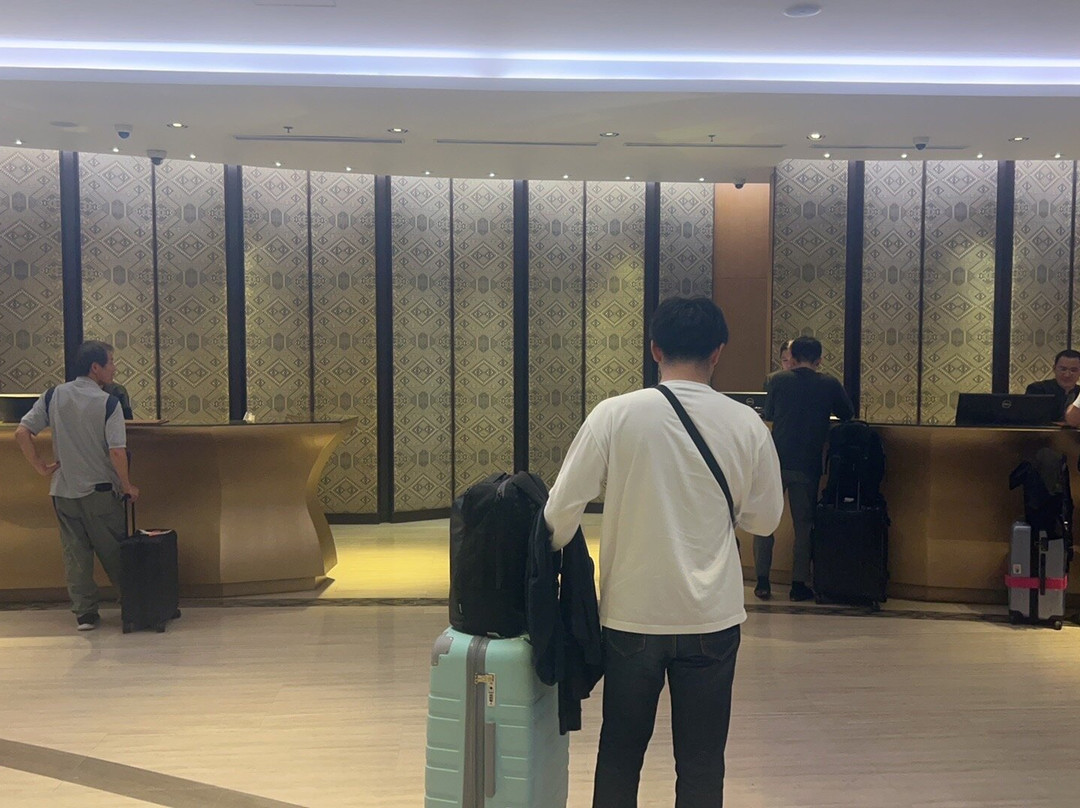 万象皇冠假日酒店主图