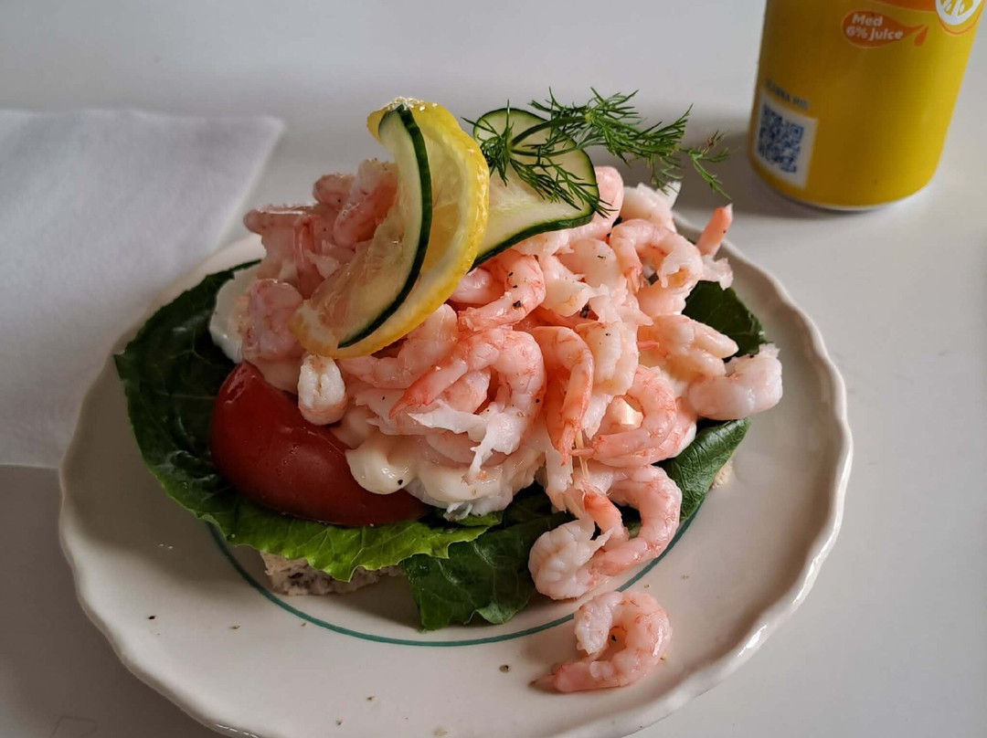 Bresätter Gård Café Djur & Hantverk