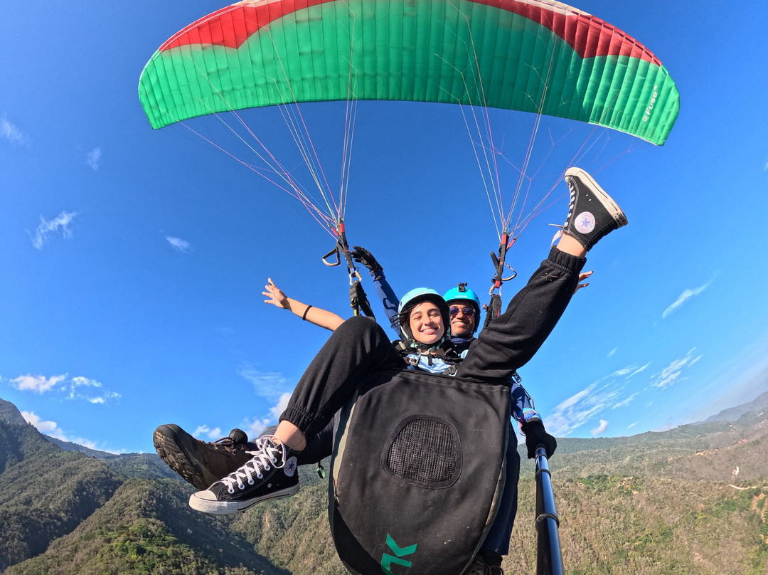 Vive Parapente-加拉加斯必去景点