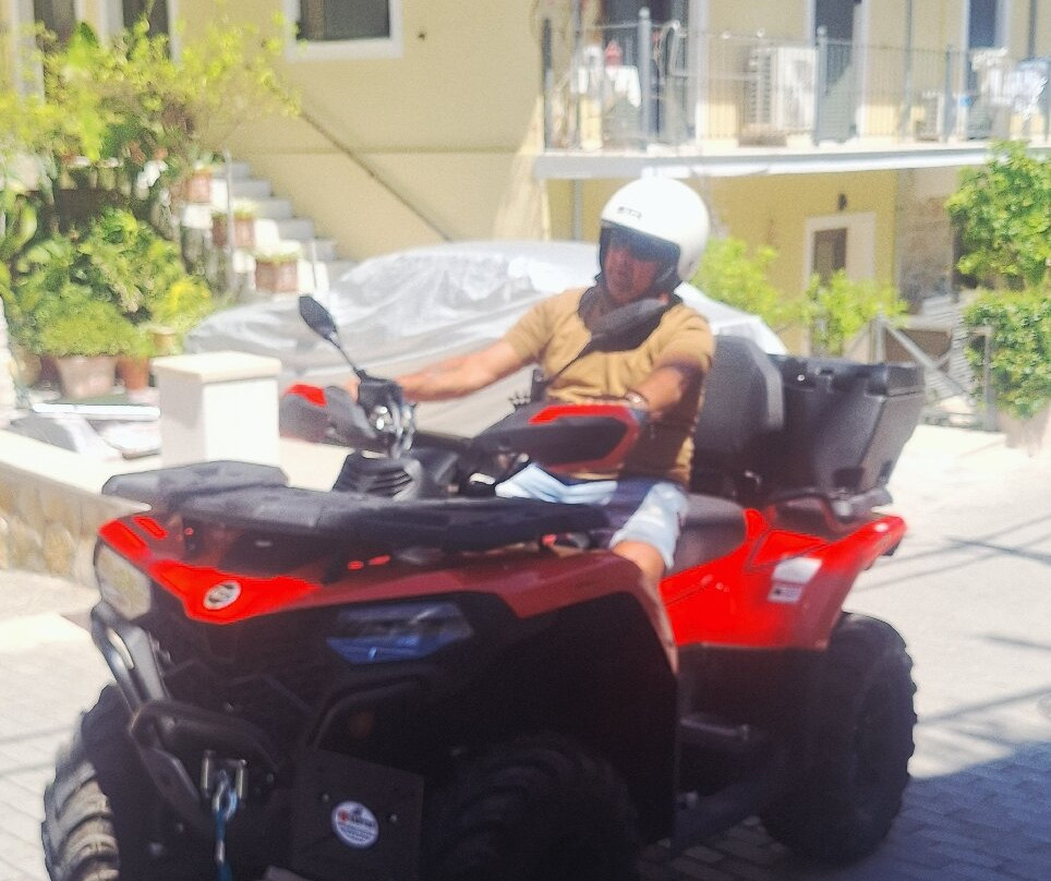I Love Santas-Lefkada Town必去景点