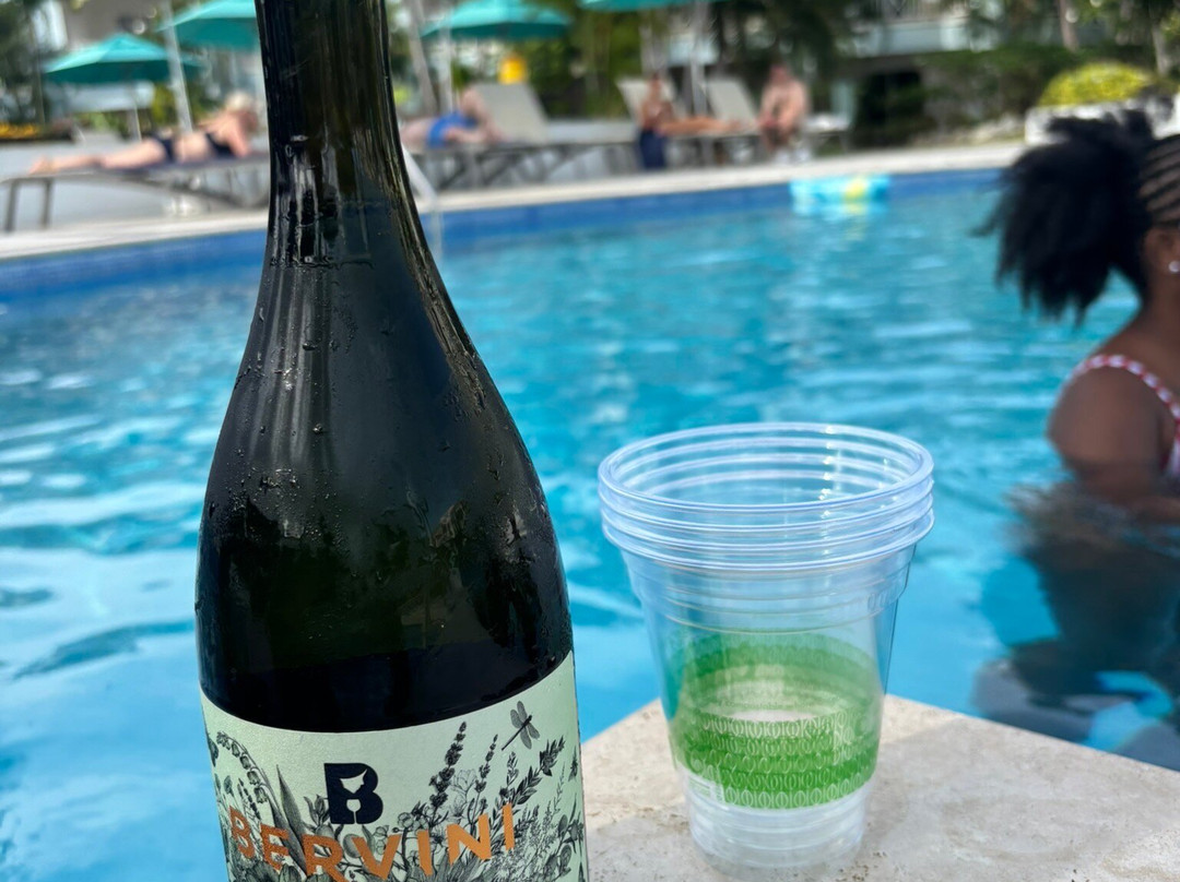 海滩景观酒店主图