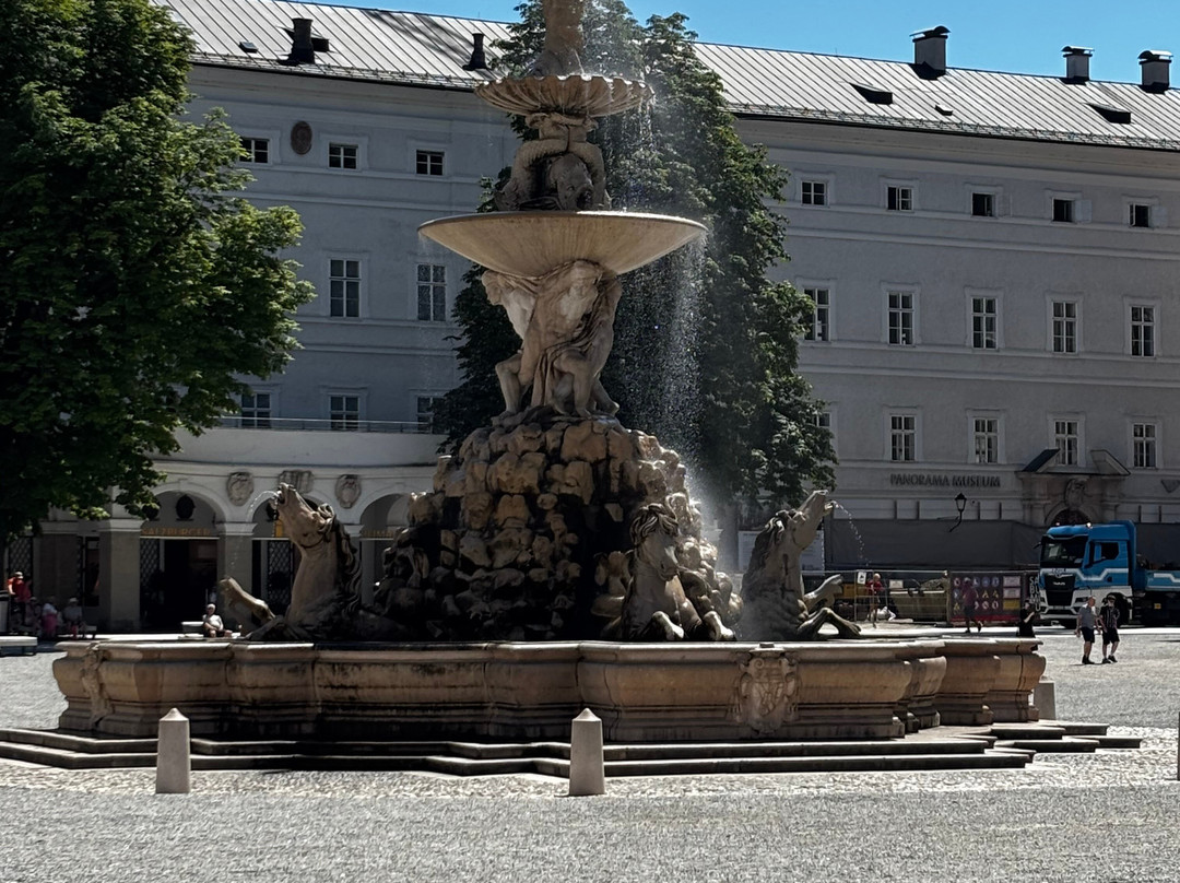 Residenzbrunnen-萨尔茨堡必去景点